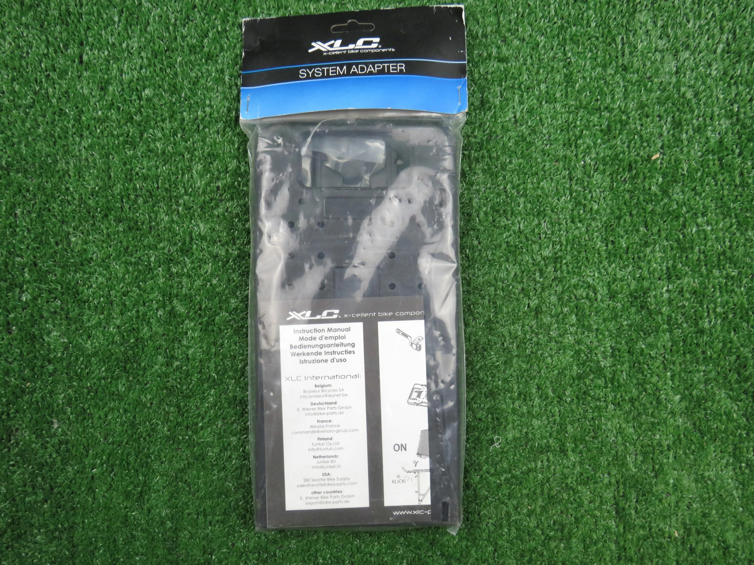 XLC Carrymore System Adaptor Plate Universal Use For Baskets, Bags, Etc Ref: E/U 1 XLC Carrymore System Adaptor Plate Universal Use For Baskets, Bags, Etc Ref: E/U