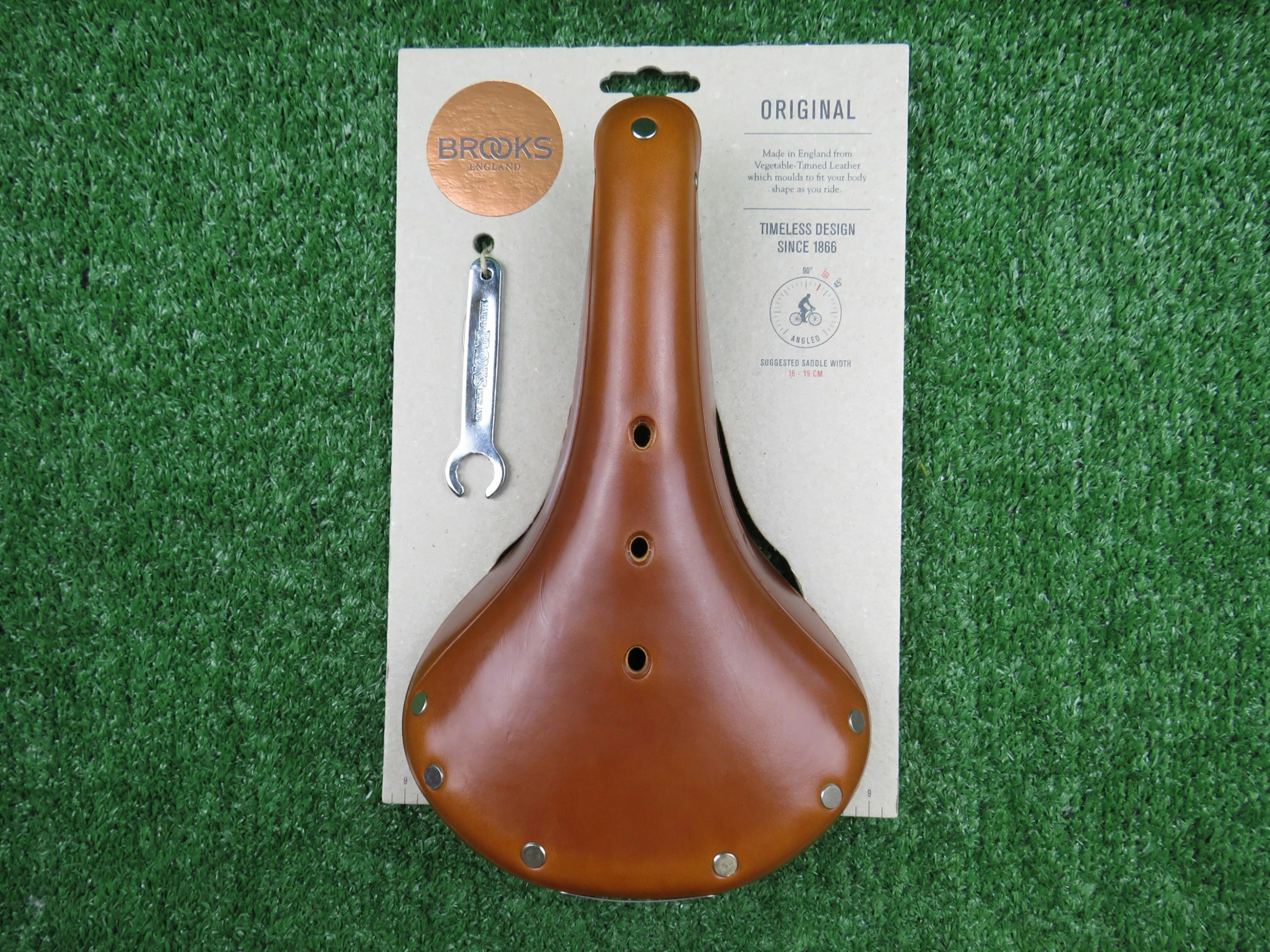 Brooks England B17 Saddle Honey Comfortable And Durable Flexible Ref: E/U/H 1 Brooks England B17 Saddle Honey Comfortable And Durable Flexible Ref: E/U/H