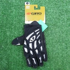 Giro Rivet Mountain Glove Extra Large Black/White Ref: H