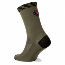 MUC-OFF Green Cycling Socks - UK Size 3-5