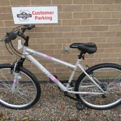 APOLLO TWILIGHT LADIES MOUNTAIN BIKE 17 INCH FRAME NEW EX DISPLAY Ref 16585