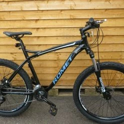 Met Hooray Helmet 46/52cm Green Chameleon Ref: E/U