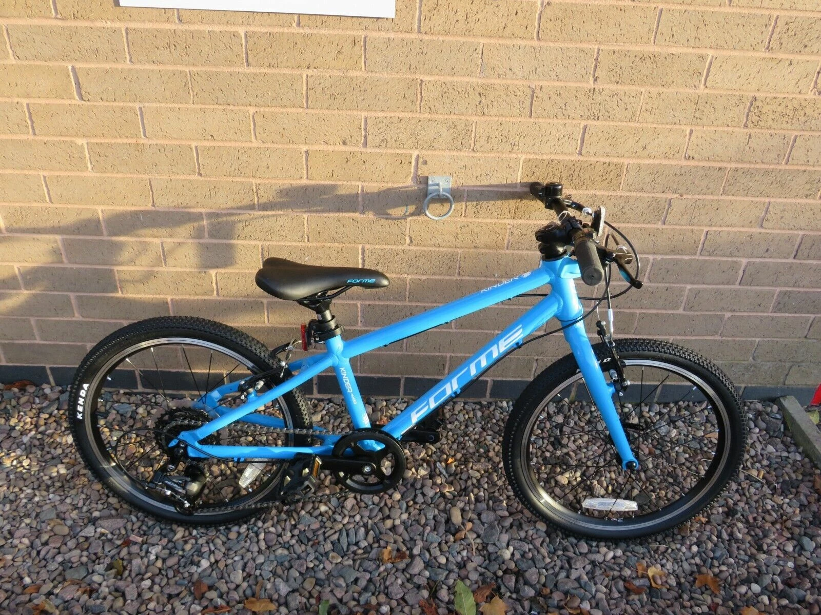 FORME KINDER MX 20 MOUNTAIN BIKE 11 INCH ALUMINIUM FRAME 20 INCH WHEEL Ref 16167 1 FORME KINDER MX 20 MOUNTAIN BIKE 11 INCH ALUMINIUM FRAME 20 INCH WHEEL Ref 16167