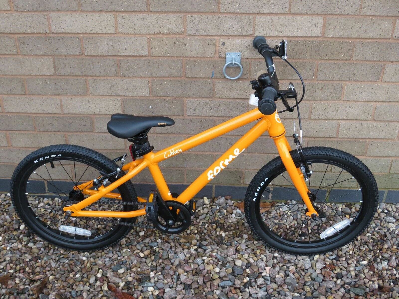 FORME CUBLEY 18 MOUNTAIN BIKE 10 INCH ALUMINIUM FRAME 18 INCH WHEEL Ref 16635 1 FORME CUBLEY 18 MOUNTAIN BIKE 10 INCH ALUMINIUM FRAME 18 INCH WHEEL Ref 16635