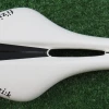 Fizik Arione R3 Open Saddle White Regular Ref: E
