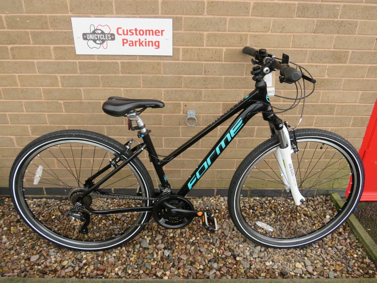 FORME PEAK TRAIL 3FE HYBRID BIKE LADIES 17 INCH ADULTS ALUMINIUM FRAME Ref 16656 1 FORME PEAK TRAIL 3FE HYBRID BIKE LADIES 17 INCH ADULTS ALUMINIUM FRAME Ref 16656