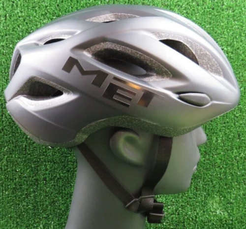 MET Idolo Helmet Extra-Large 60/64cm Road Cycling Black. Ref:H/E 1 MET Idolo Helmet Extra-Large 60/64cm Road Cycling Black. Ref:H/E